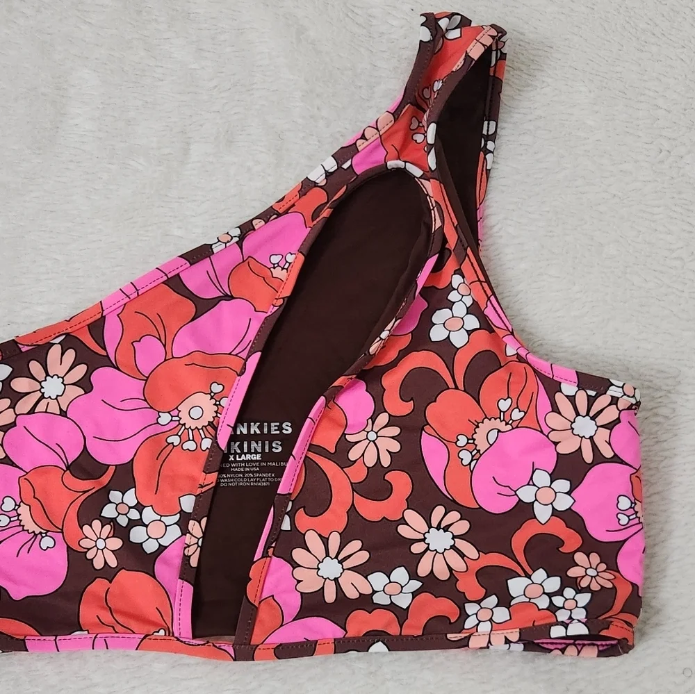 New!Frankie's Bikinis Sydney‎ One Shoulder Bikini Top